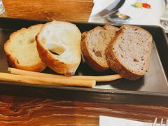 餐前面包棍-安妮意大利餐厅(世贸天阶店)