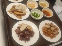 -天宜隆蘑菇宴火锅(石景山旗舰店)