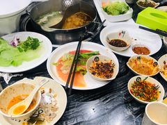 -天都火锅酒楼(虹梅南路店)