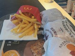 -麦当劳(三亚凤凰机场店)