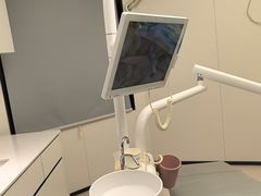 -登特口腔医院(鼓楼东街口店)