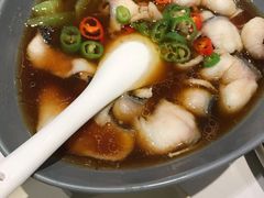 鲜椒水煮鱼-鹿港小镇(金虹桥国际中心店)