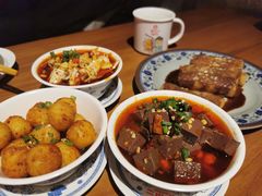 -炉小二铜锅牛蛙•川湘菜(三里屯店)