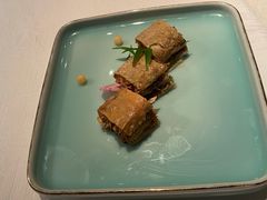 鲍汁腐皮卷-皇朝会.经典传统粤菜(外滩店)