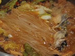 -哈尔滨烧烤·山河村铁锅炖(交大店)