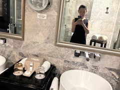 -榛悦隆堡成都酒店(春熙路太古里店)