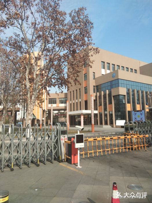 山东省青岛第二中学(江西路分校)图片