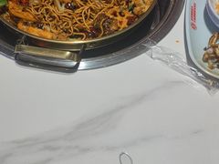 -何师傅美蛙鱼头(汉街店)