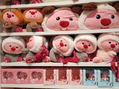 -名创优品(北京新中关购物中心地铁层店)