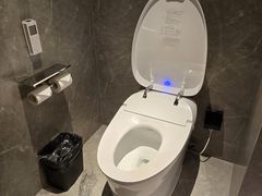 -成都武侯祠希尔顿惠庭酒店