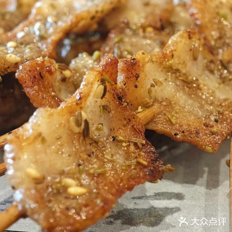 让我惦记了十多年的烧烤,果然还很出色