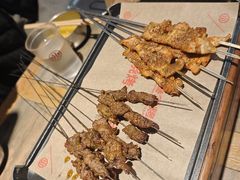 -叁宝烤肉• 西安烧烤 领跑品牌(高科新花园店)