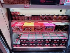 -黑色经典臭豆腐·湖南特产(步行街店)