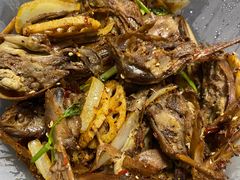 主打的干锅鸭头-安诚居干锅鸭头(八角店)