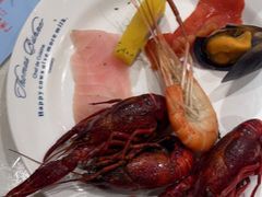 -四海一家自助餐(益田假日广场店)