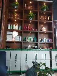 -PE SALON