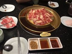 -猪啊牛呀羊啊铜盘烤肉(正大广场店)