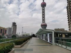 -陆家嘴空中步行连廊