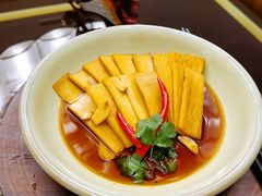 -大理实力希尔顿酒店御璽中餐厅YUXI – CHINESE RESTAURANT