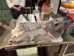 -荣誉国际酒店-云顶旋转餐厅