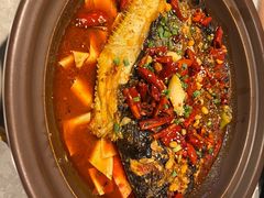 -鸣记脆皮烤鱼·海鲜烤鱼(马栏店)