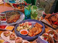 -Famous肥猫墨西哥音乐餐吧(五棵松华熙LIVE店)