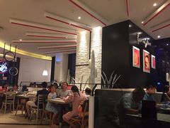 -必胜客(武汉欢乐谷店)