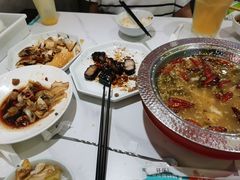-姚姚酸菜鱼·金戈戈香港豉油鸡(喜荟城联名店)