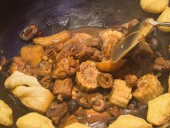 -鱼窝棚柴火铁锅炖(富山屯店)