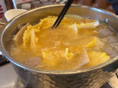 -潮界(LU·ONE凯德晶萃广场店)