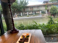 -喜洲吧·江畔老船厂·庭院餐厅(喜临院店)