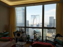 包房-松和日式美容整骨