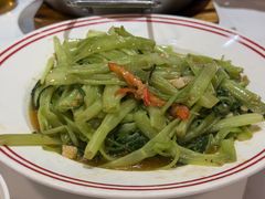 -明本湛江鸡•海鲜小厨(陈家祠店)
