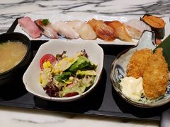 -家贺屋刺身寿司专门店