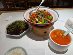 -饭饱香土碗菜(新科店)