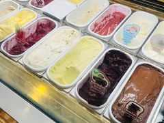 -MADO冰淇淋咖啡馆(淘金店)