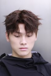 点击看大图 -藤野造型专业烫染接发