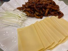 京酱肉丝-东四民芳餐厅(世茂工三店)