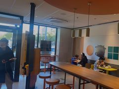 大堂-麦当劳(玉桥中路店)
