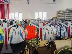 -华彬猛犸滑雪场