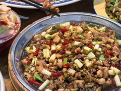 -佬缸炮江湖川菜(玉林店)