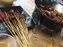 -老街烧烤大排档·地道湖北菜·龙虾馆(汉口火车站店)