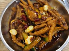 -江城燕子大排档(江汉路步行街店)