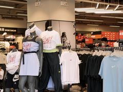 -观澜湖新城运动奥莱区