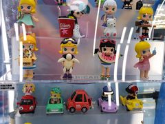-泡泡玛特POPMART(万达店)