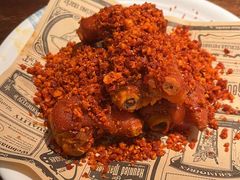 香酥猪手-乔街深夜食堂·小龙虾·高压锅生蚝(杭州总店)