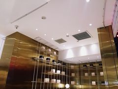 -奈雪的茶(湖滨银泰in77C区PRO店)