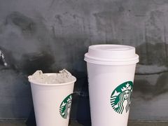 红茶咖啡拿铁鸳鸯-星巴克(西湖天地店)