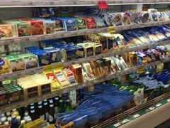 -绿叶子超市(公园大道店)