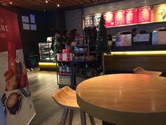 -星巴克臻选(周浦万达店)